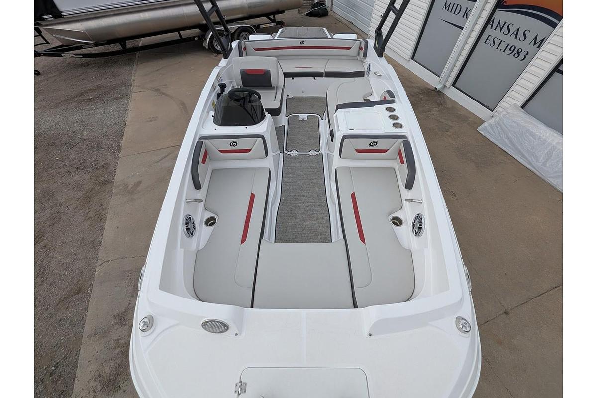 Used 2023 Hurricane SS 205