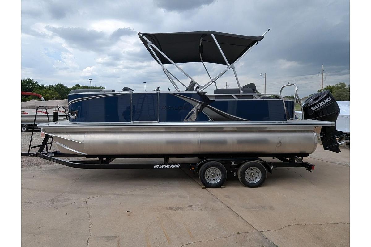 2026 Avalon 2185 LSZ Quad Lounger Shift