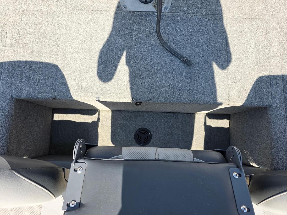 Used 2011 Tracker Pro Crappie 175