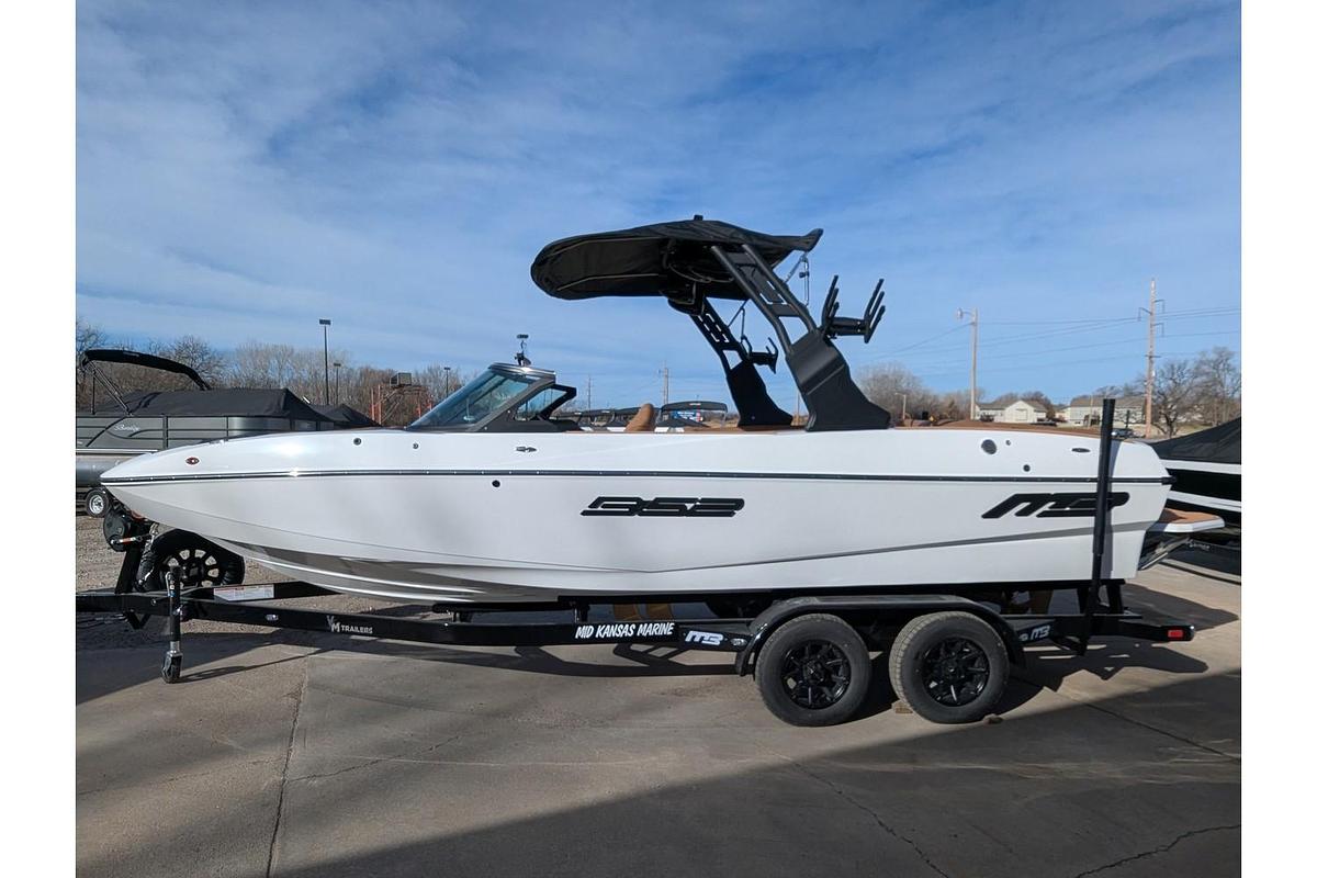 Used 2026 MB Sports B52 23 Classic