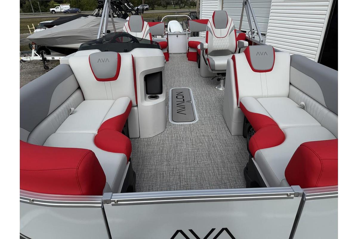 2026 Avalon 2385 LSZ Quad Lounge Shift