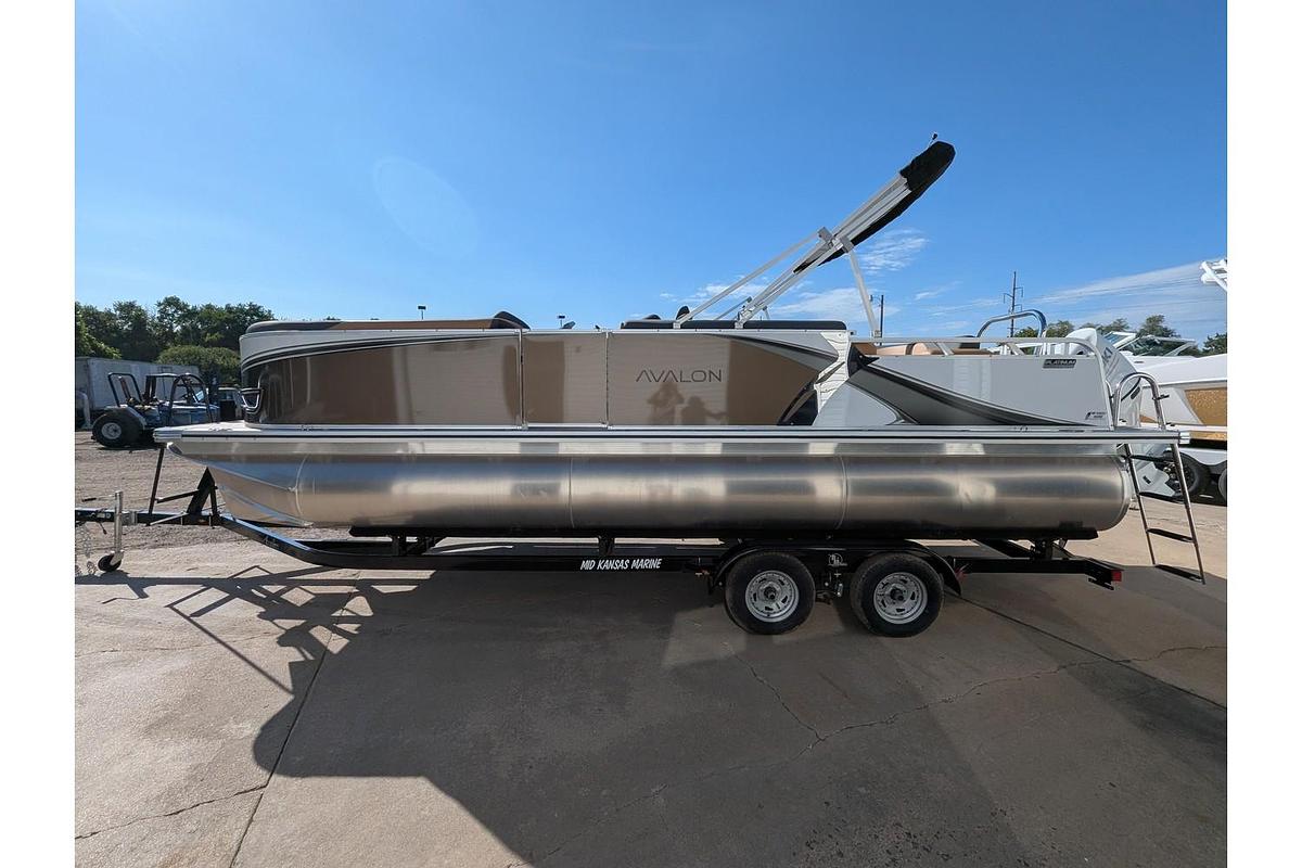 2026 Avalon 2385 LSZ Elite