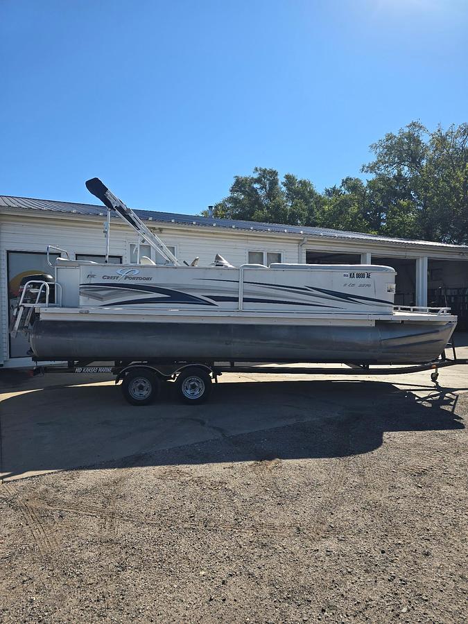 Used 2007 Crest LE 2270