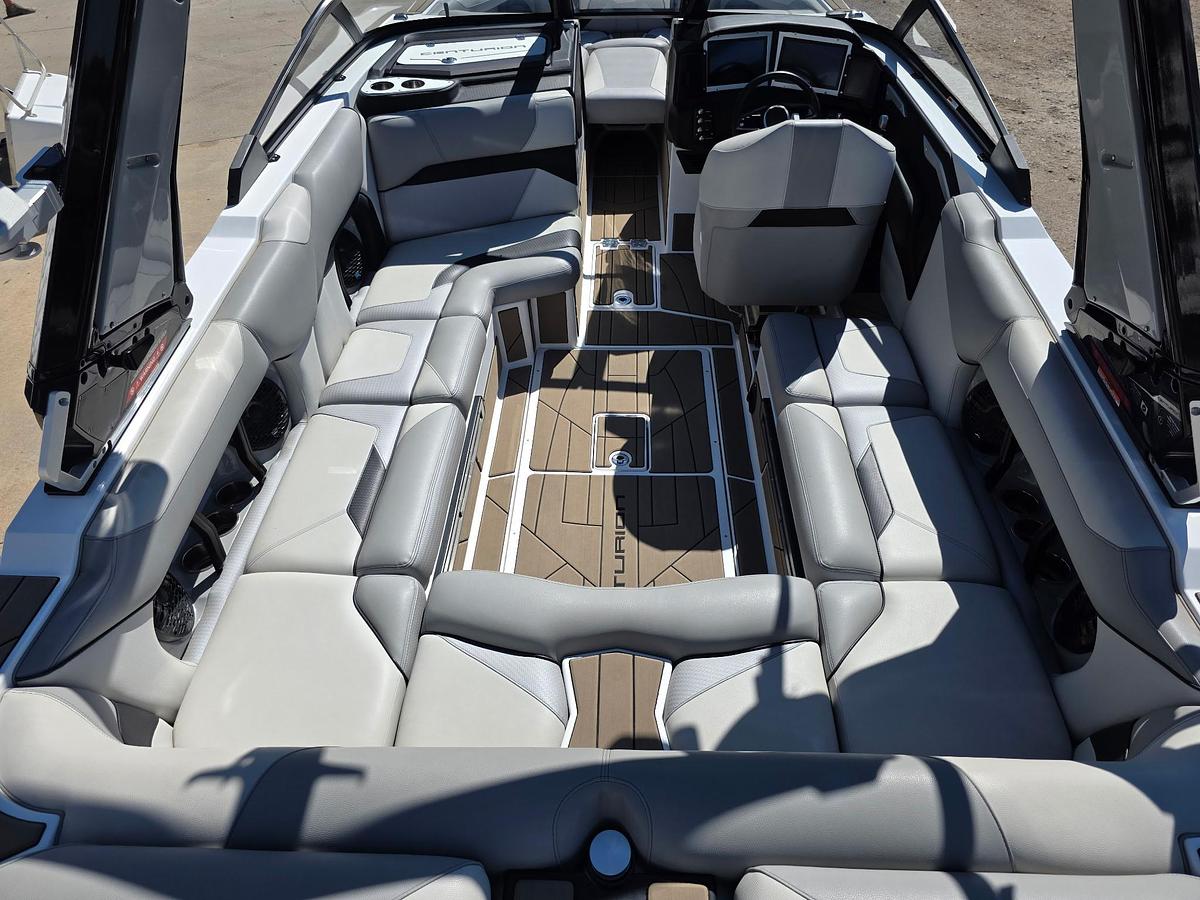 Used 2022 Centurion RI 230