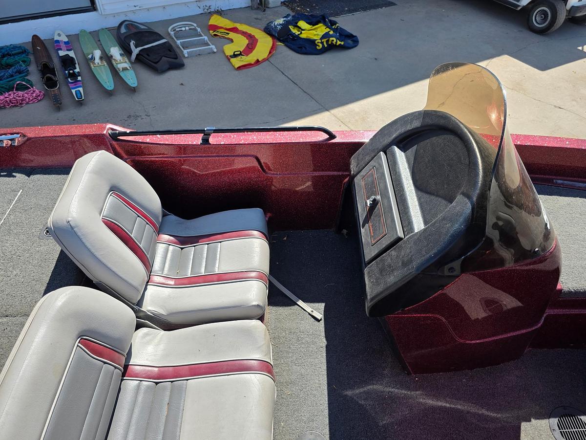 Used 1996 Stratos 268 DC