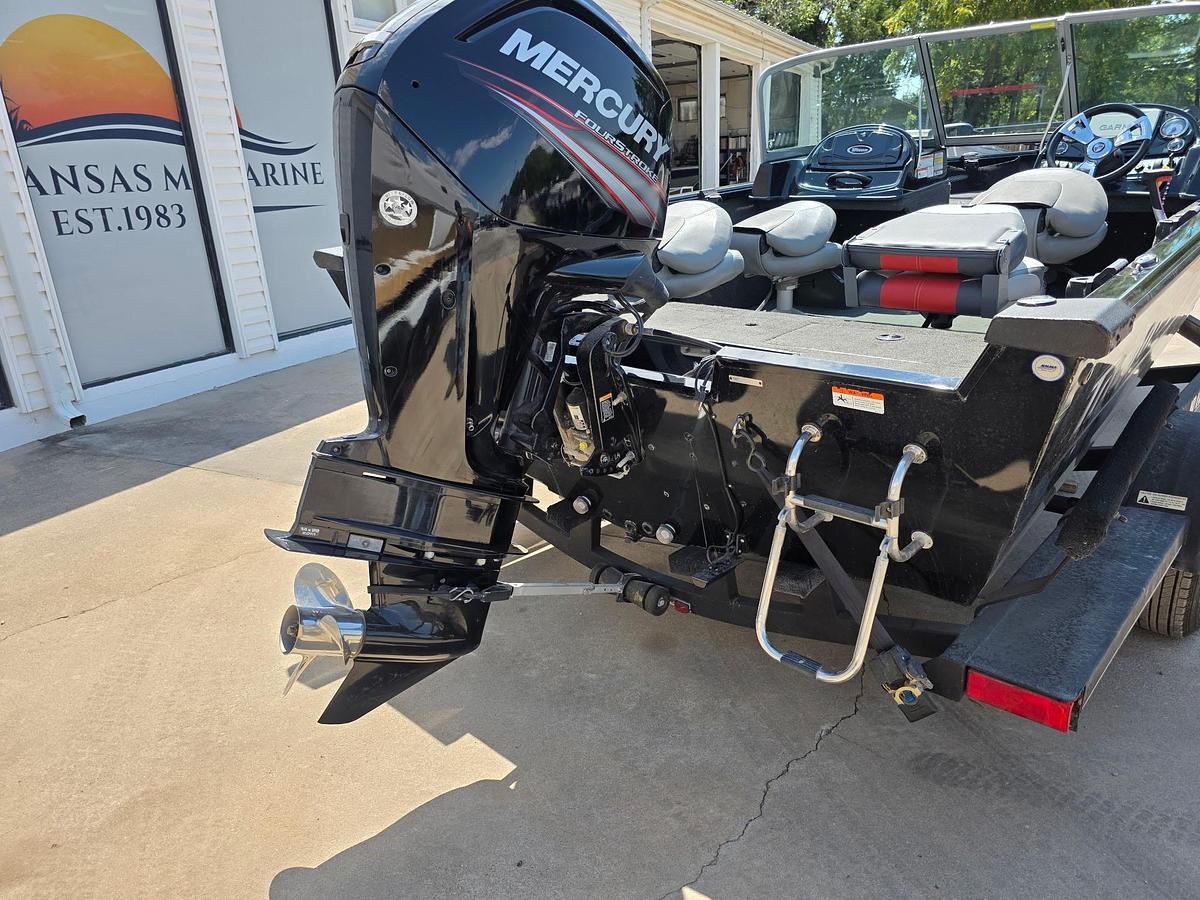 Used 2015 Triton 178 DV