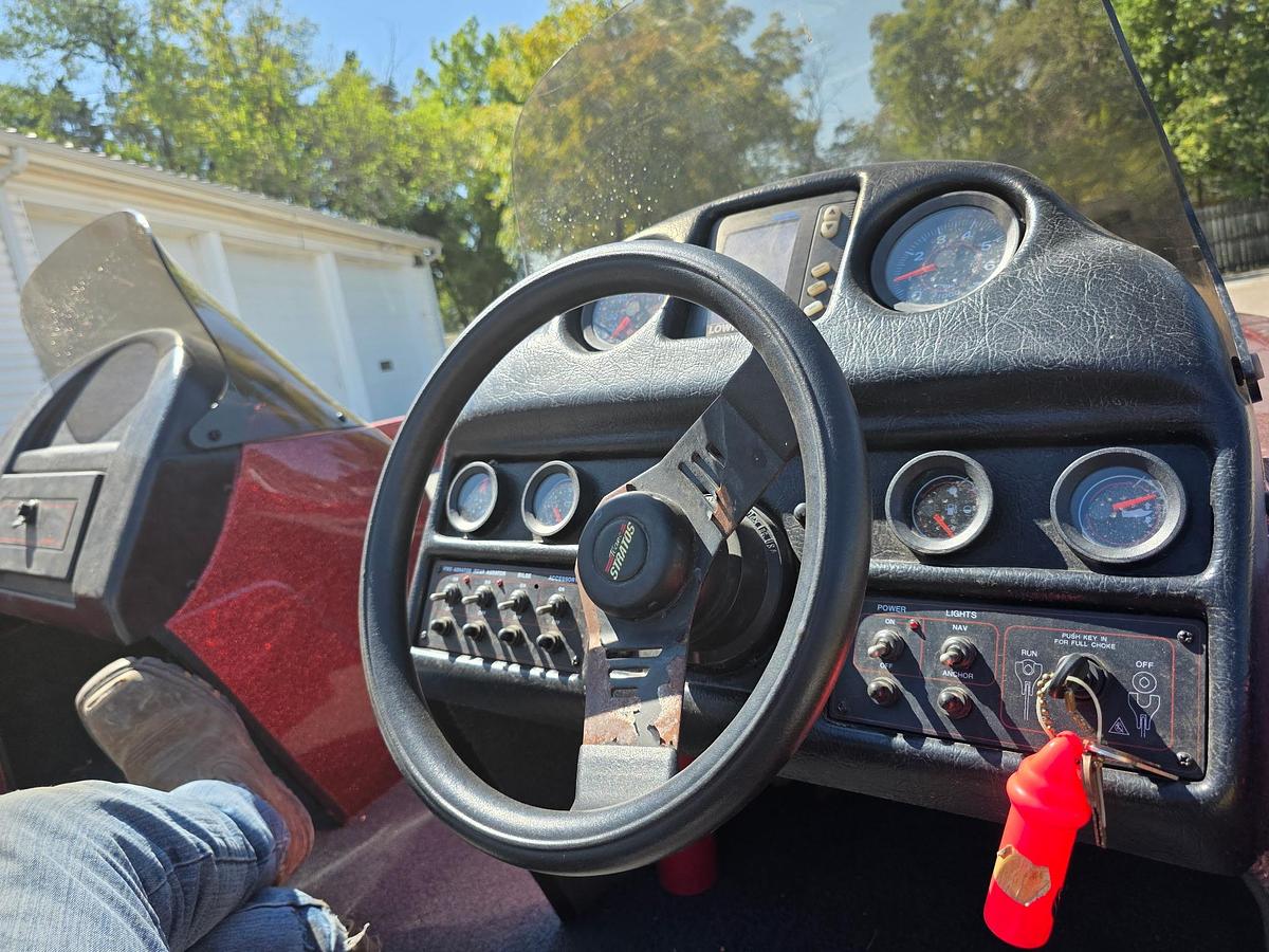 Used 1996 Stratos 268 DC