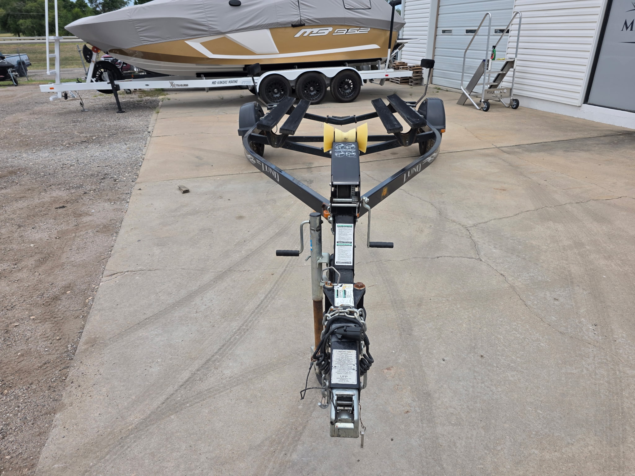 Used 2013 Shoreland'r Single axle
