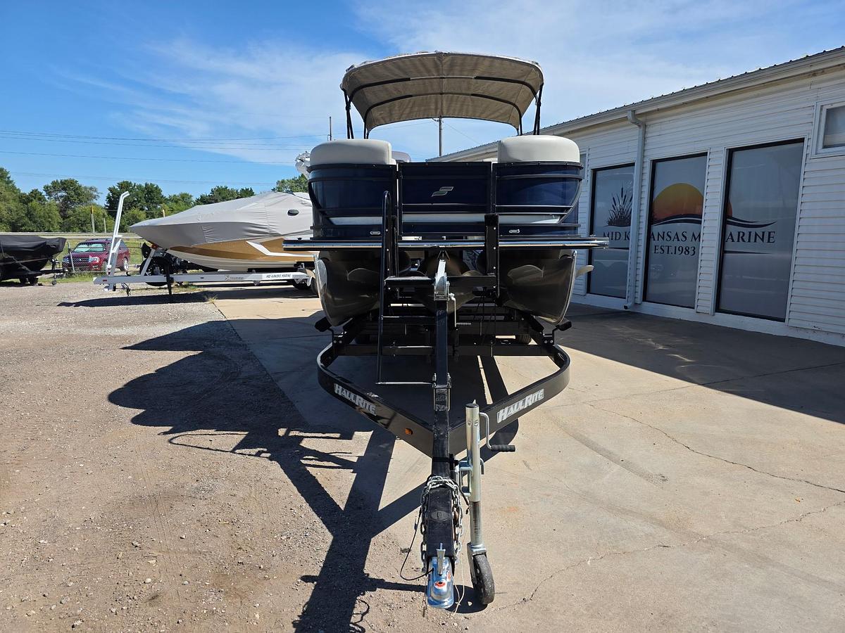 Used 2021 Starcraft SLS 3 Tritoon