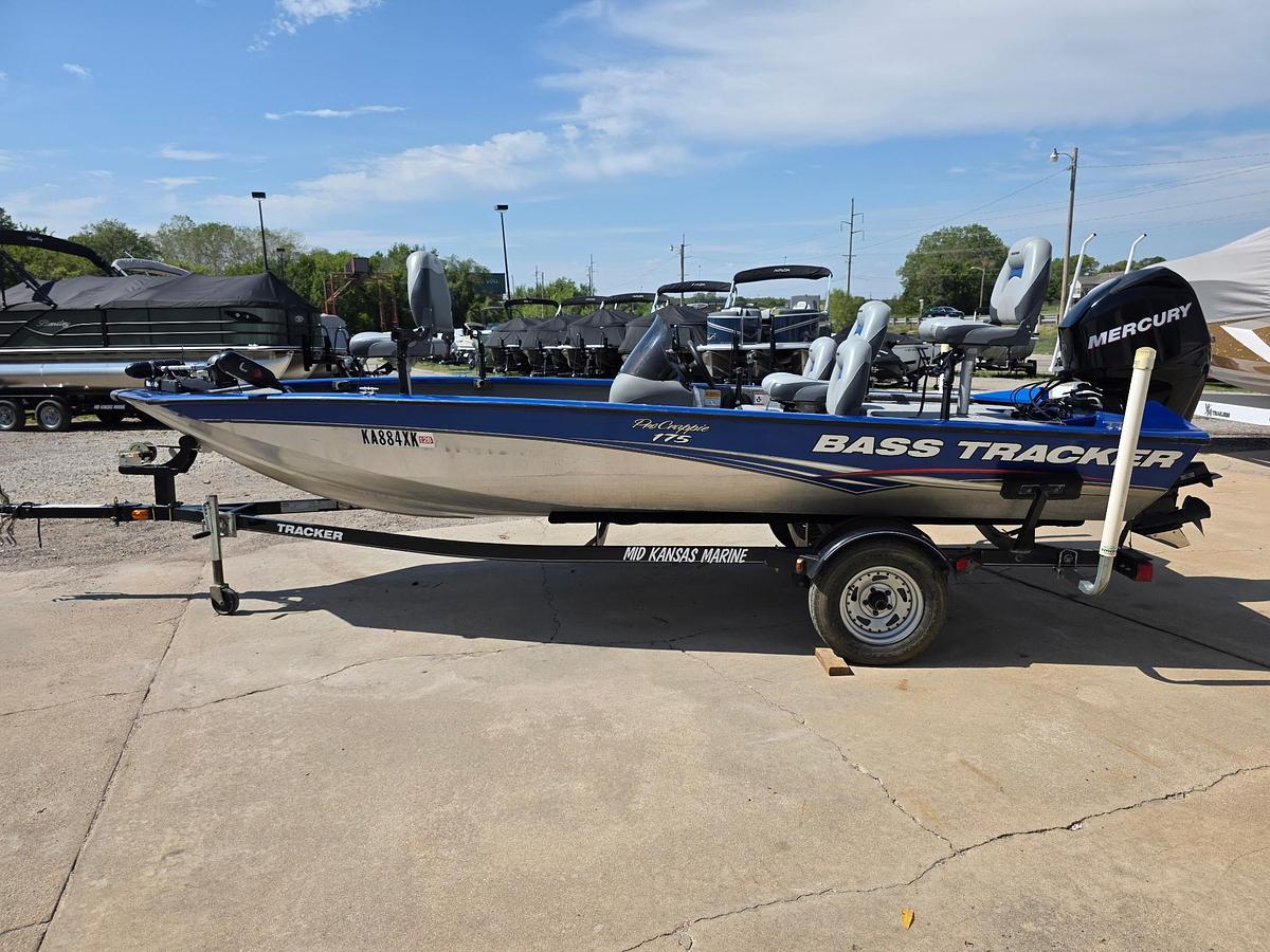 Used 2011 Tracker Pro Crappie 175
