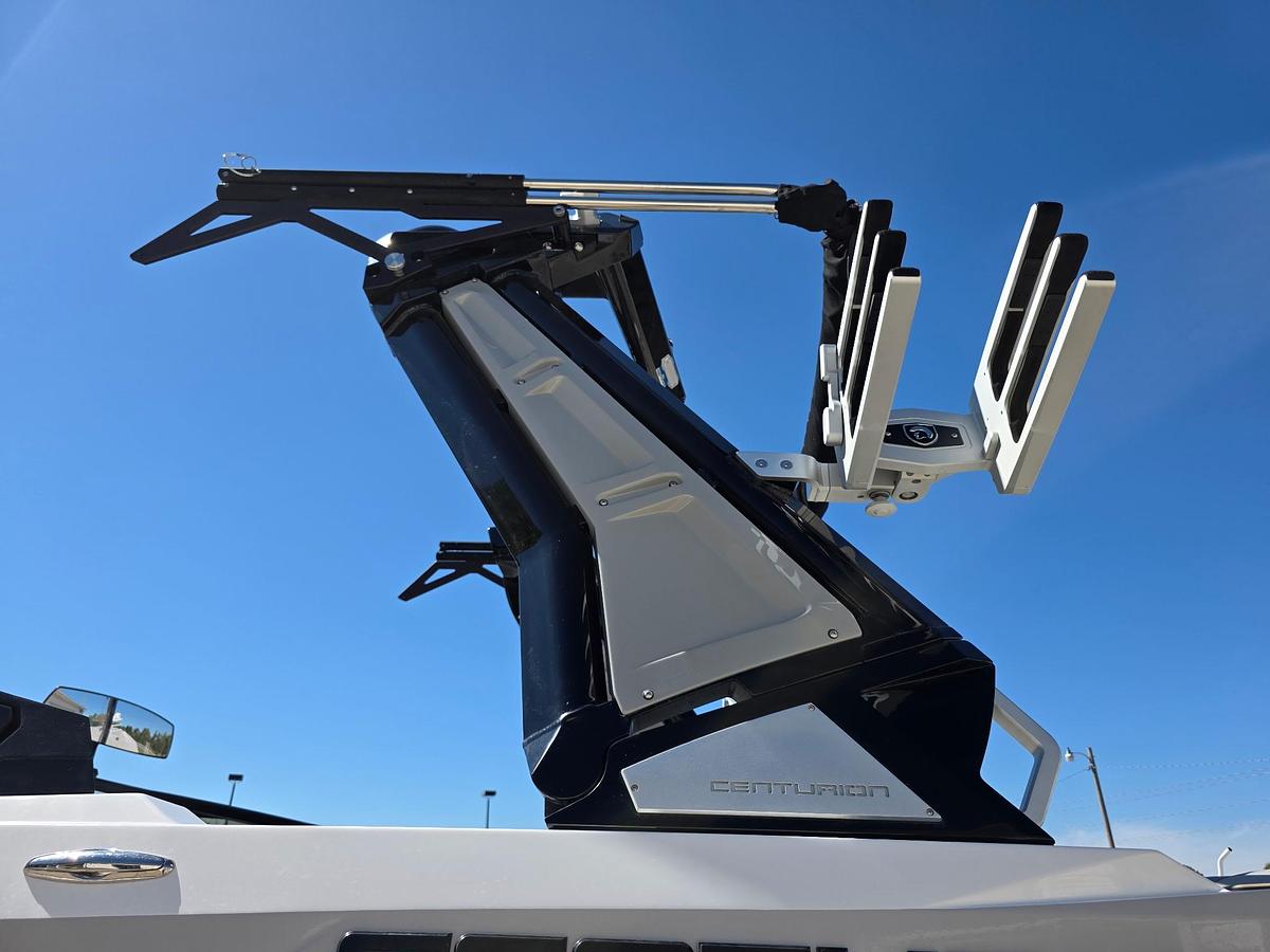 Used 2022 Centurion RI 230