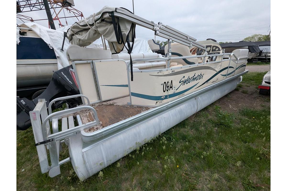 Used 2006 Godfrey Sweetwater 2019 RE