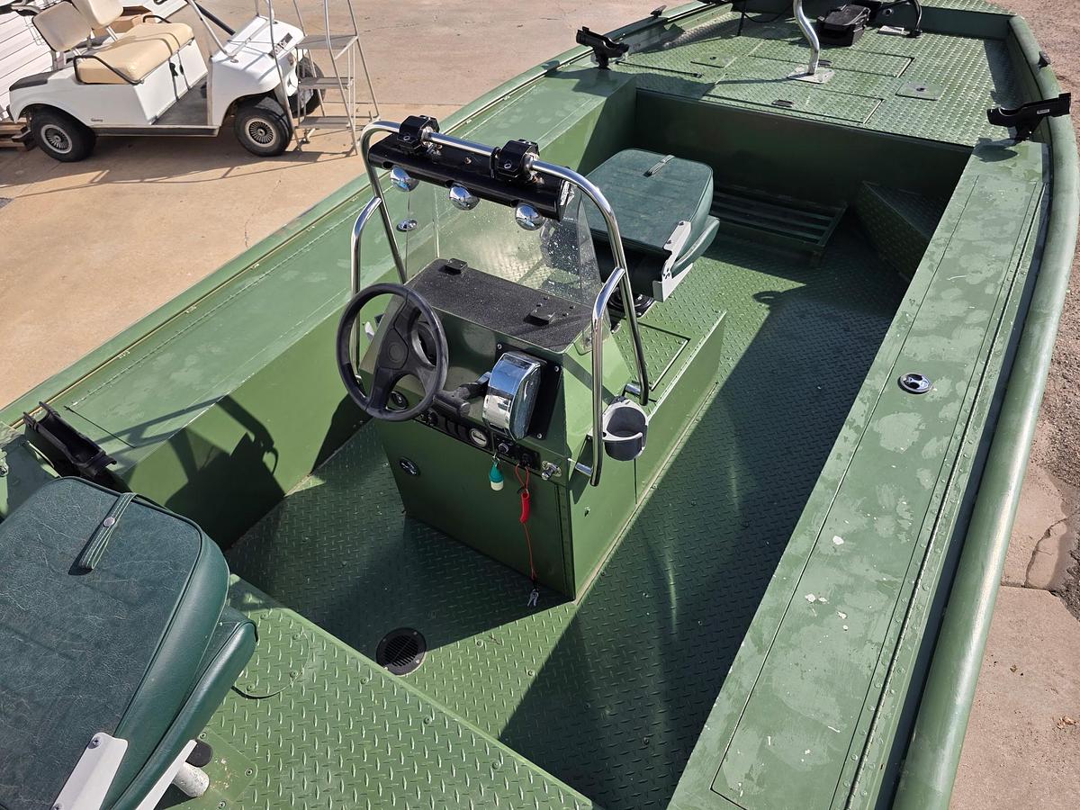 Used 2003 Lowe Roughneck
