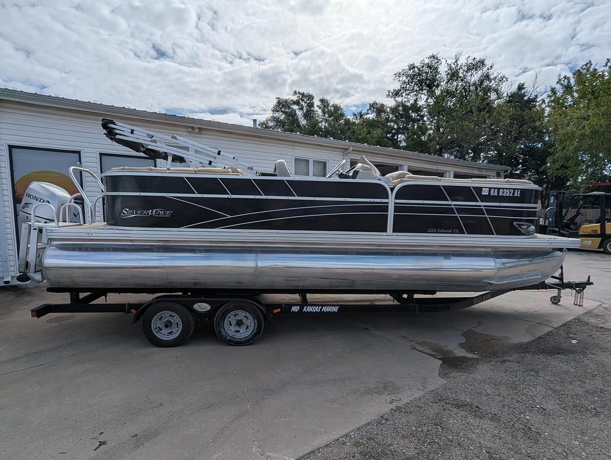 Used 2013 Silverwave 220 Island CL