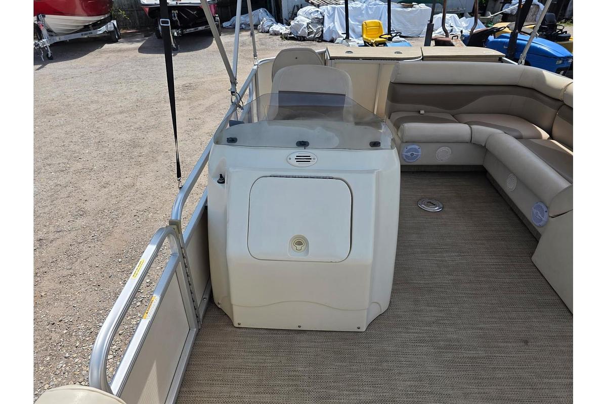Used 2005 Godfrey Sweetwater 2286 Tuscany Cruise & Fish