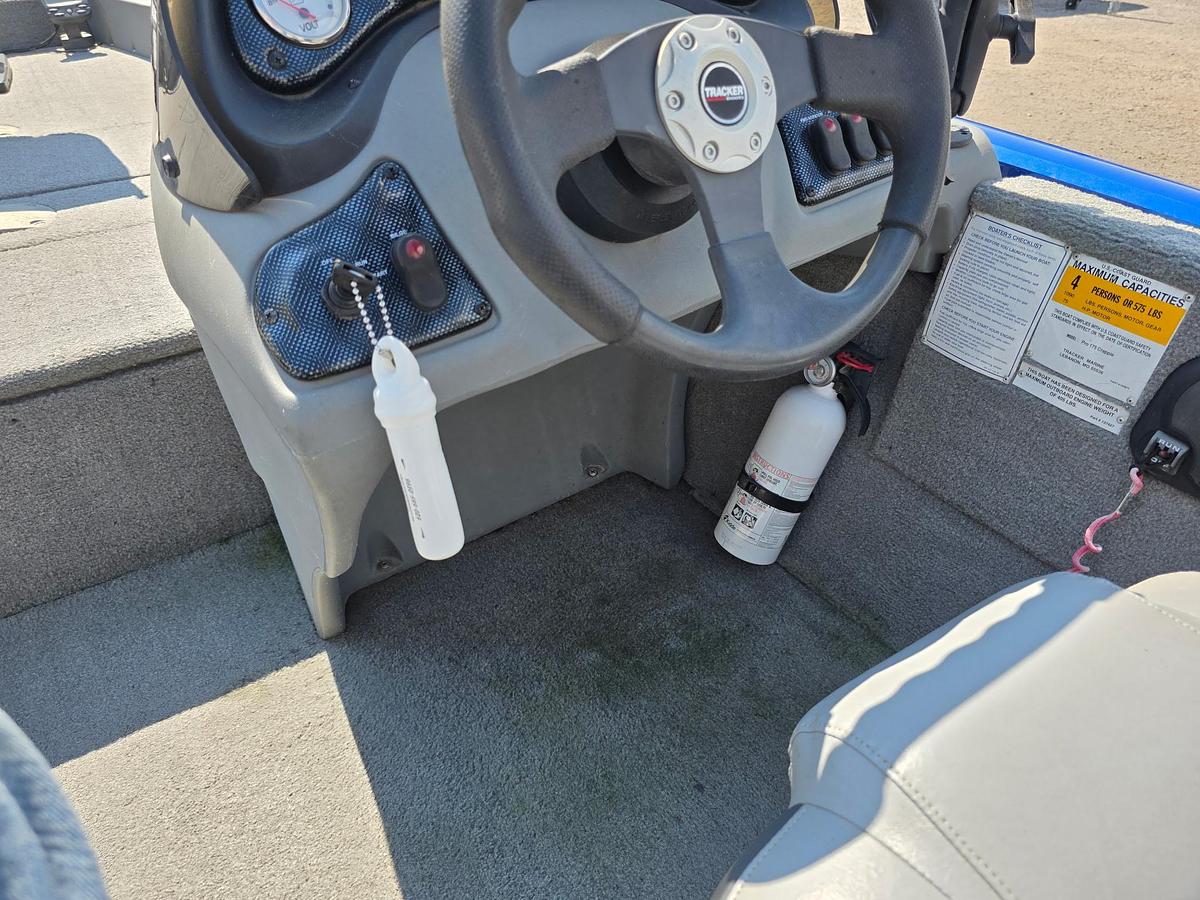 Used 2011 Tracker Pro Crappie 175