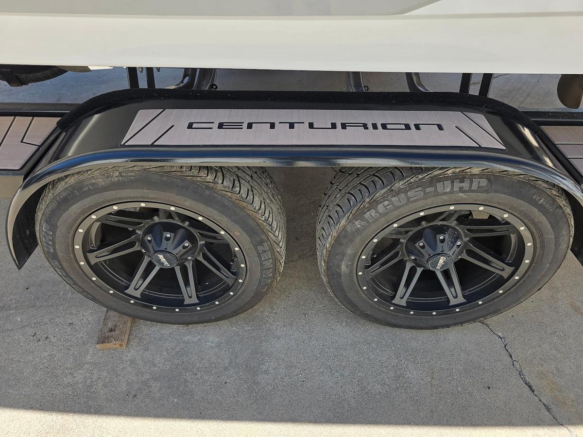Used 2022 Centurion RI 230