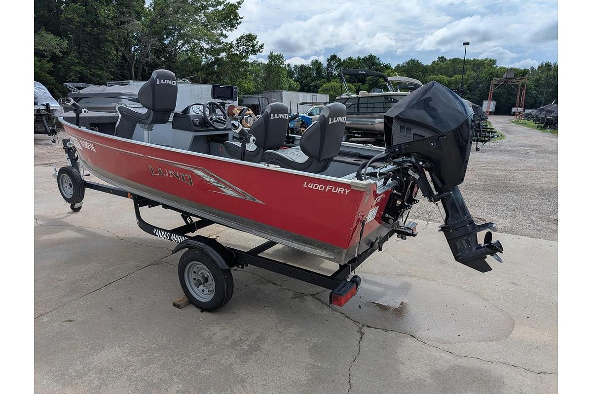 Used 2025 Lund 1400 Fury