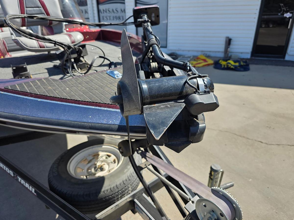 Used 1996 Stratos 268 DC