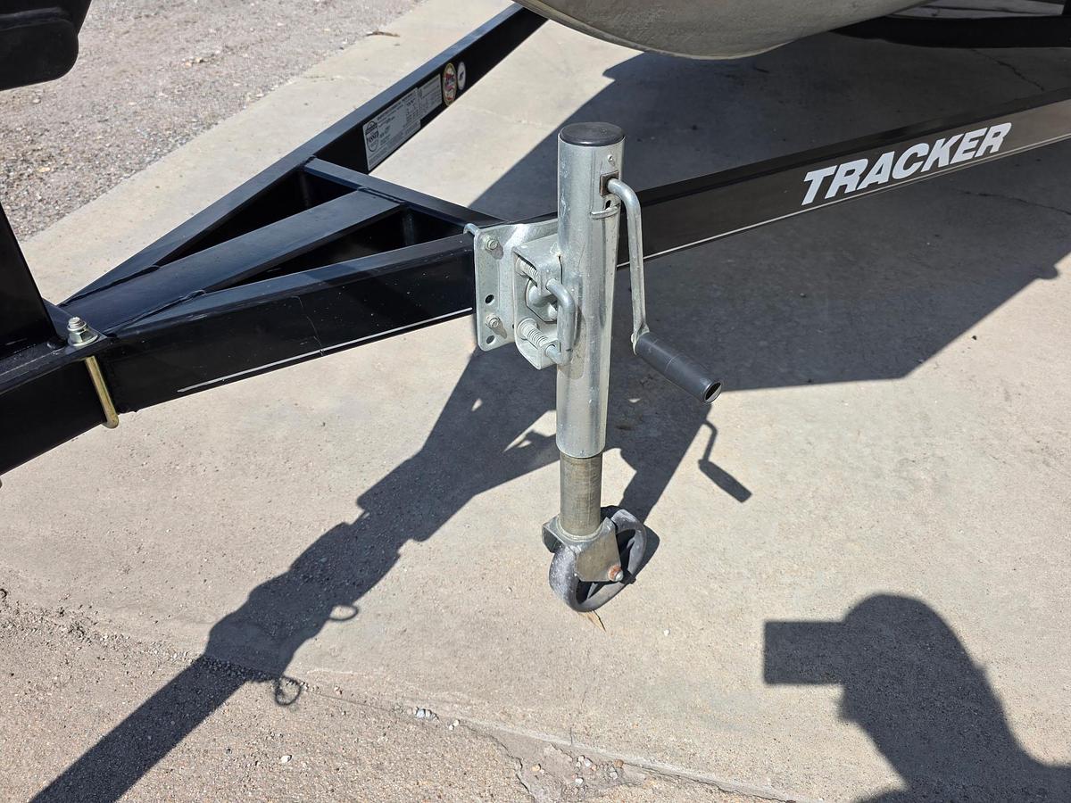 Used 2011 Tracker Pro Crappie 175