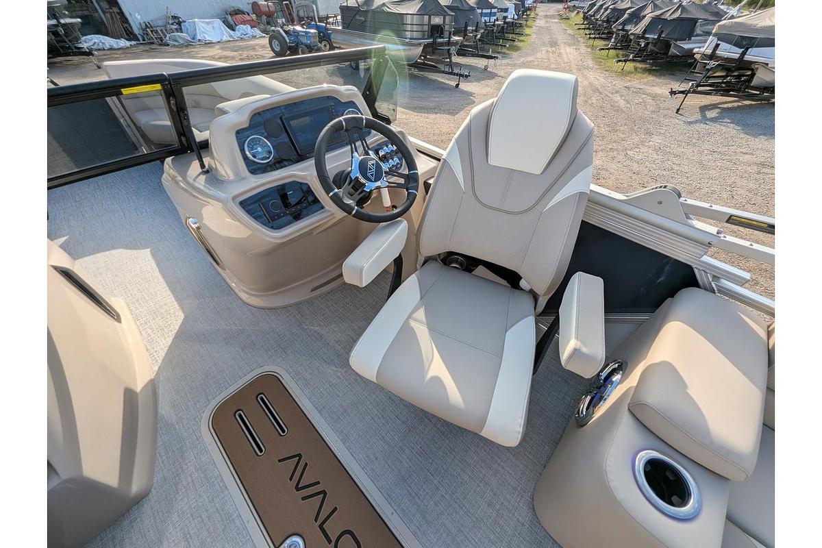 2026 Avalon 2385 LSZ Elite Windshield