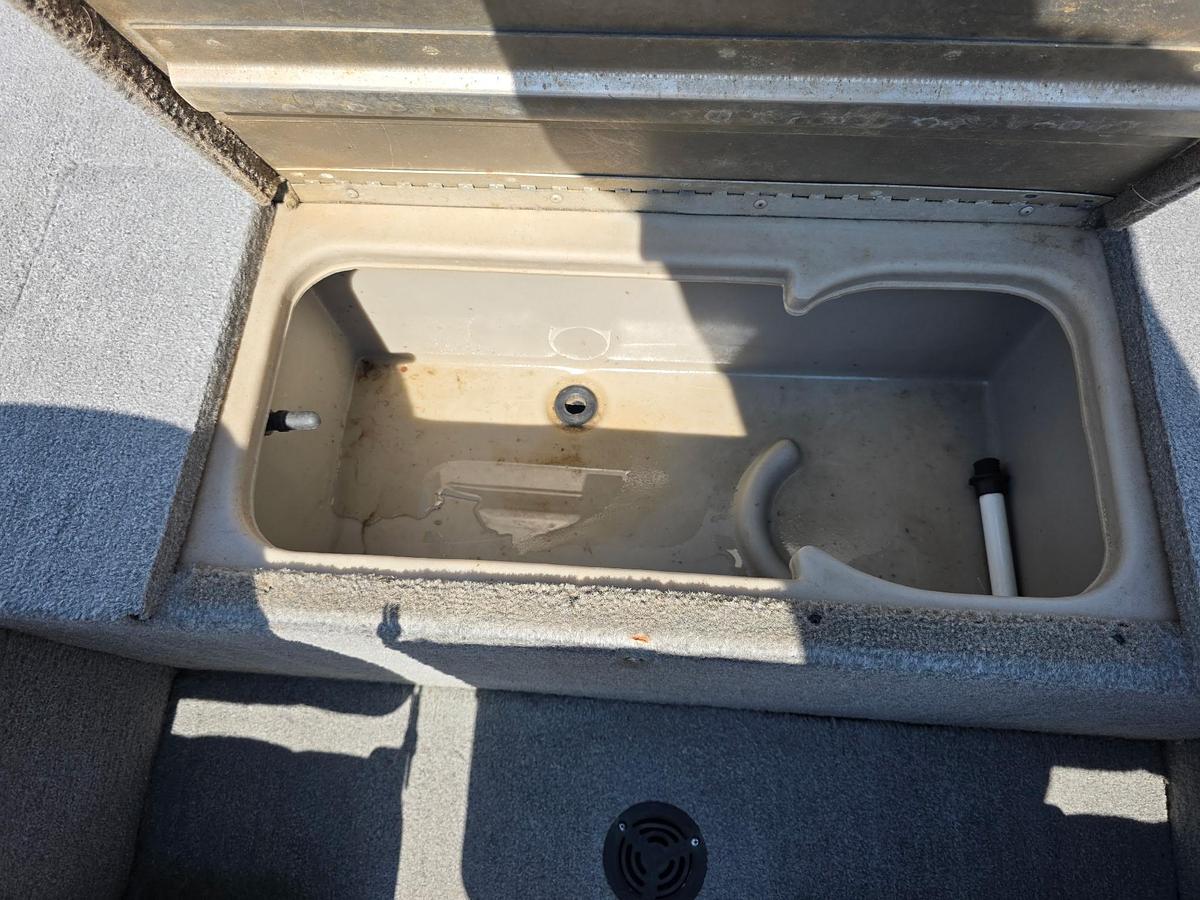 Used 2011 Tracker Pro Crappie 175