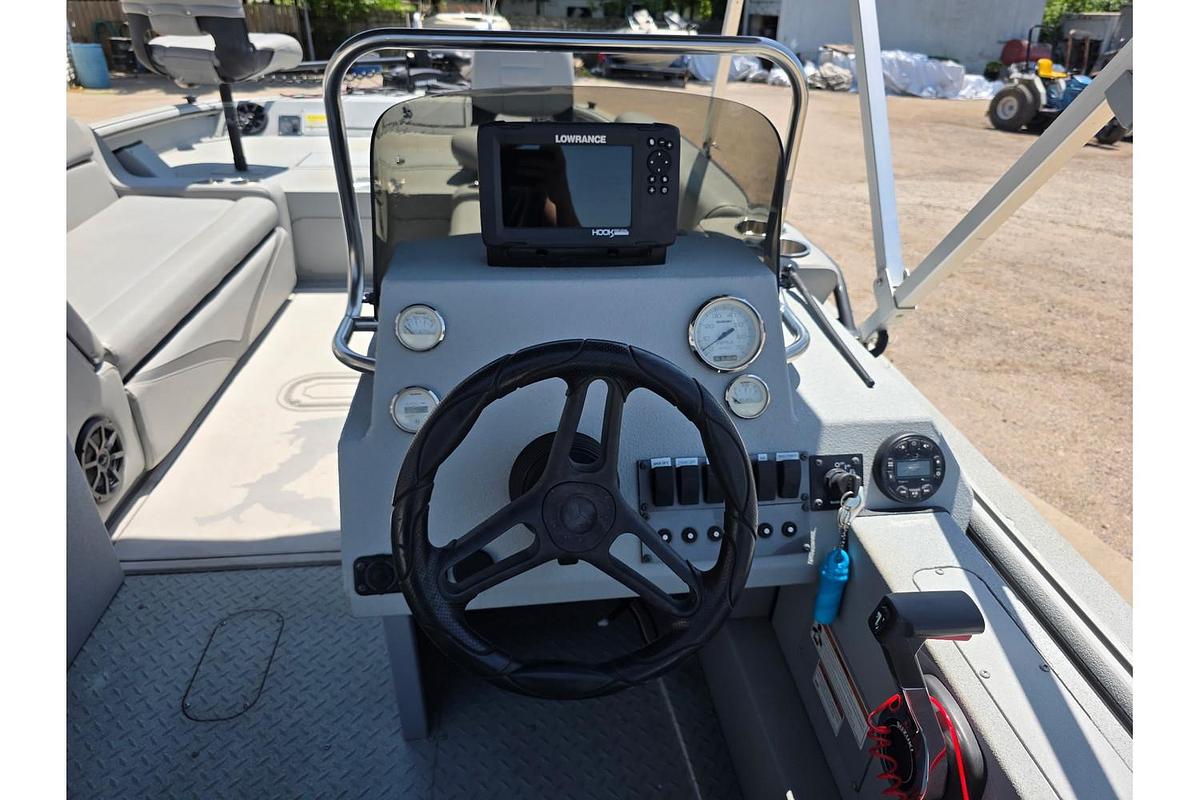 Used 2022 SeaArk Easy 200