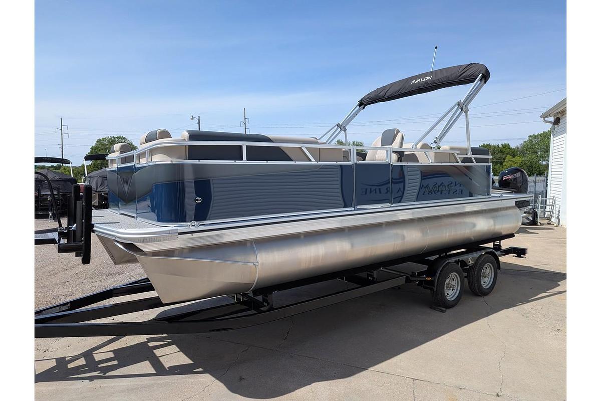 2026 Avalon 2180 Venture Quad Lounger