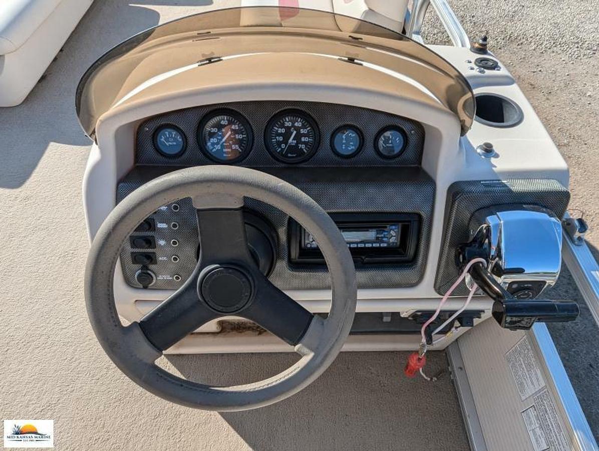 Used 2007 Princecraft Vision 23 Tritoon