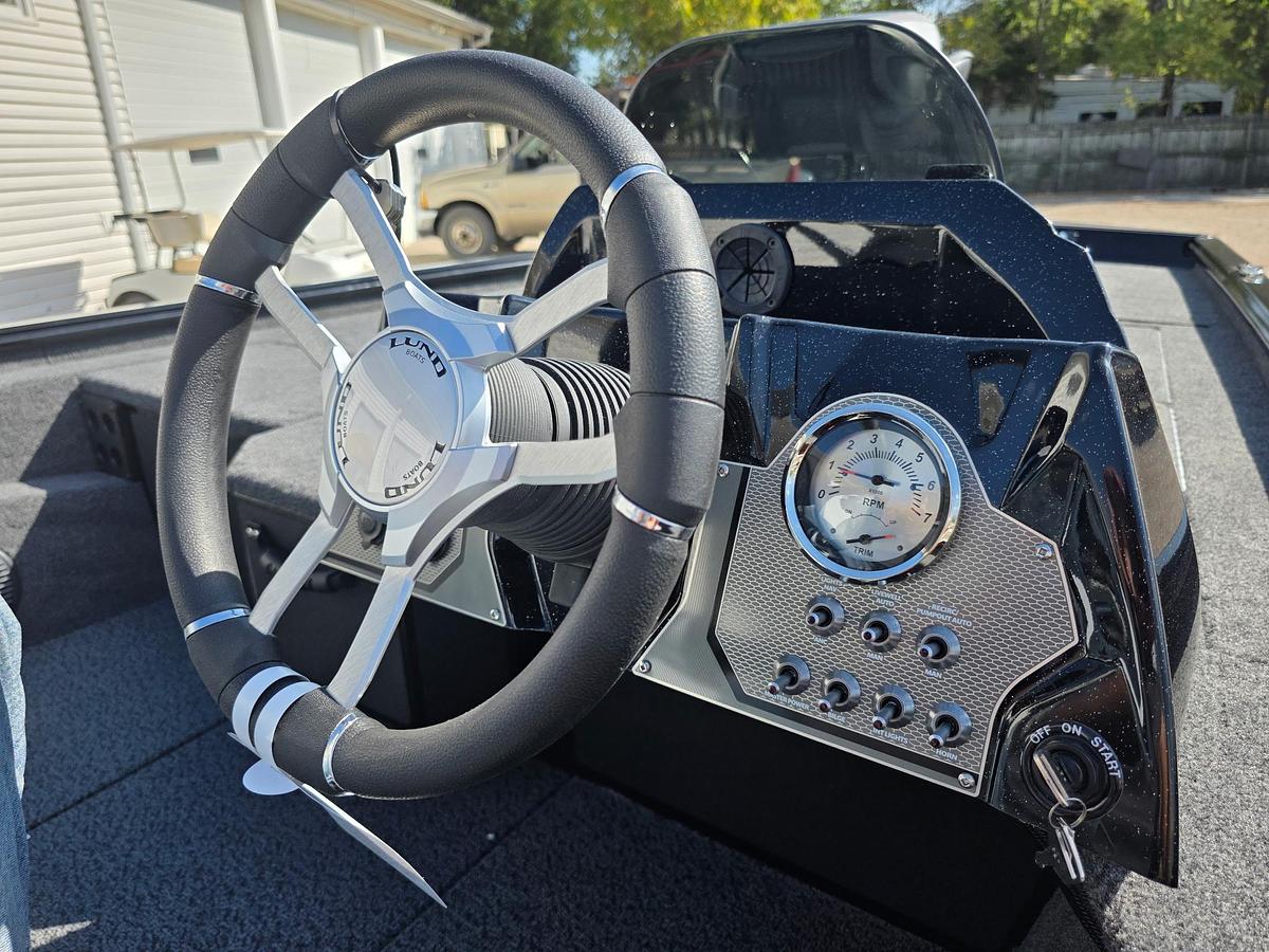 2027 Lund 1875 Renegade