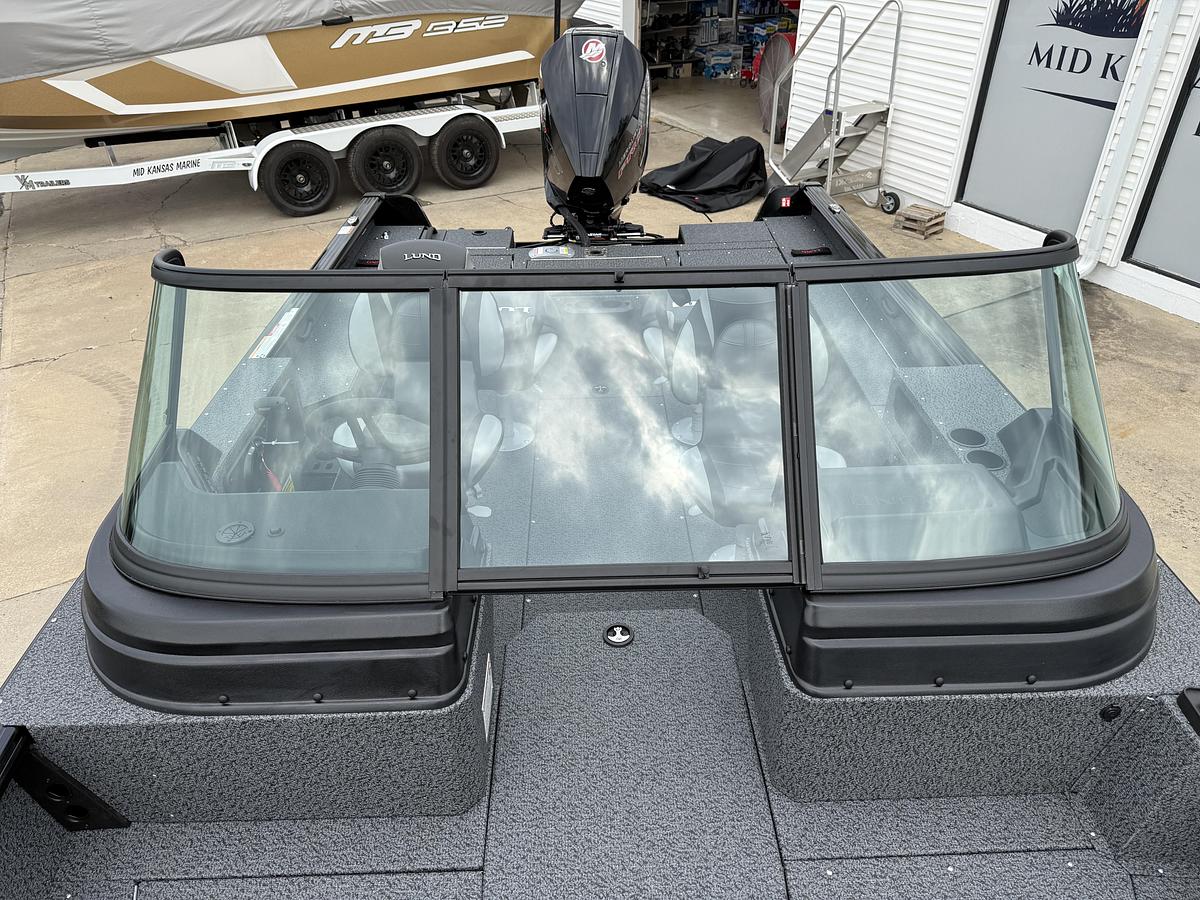 2027 Lund 2075 Impact XS Sport