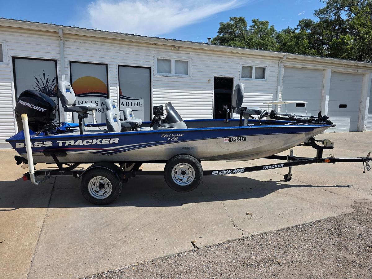 Used 2011 Tracker Pro Crappie 175