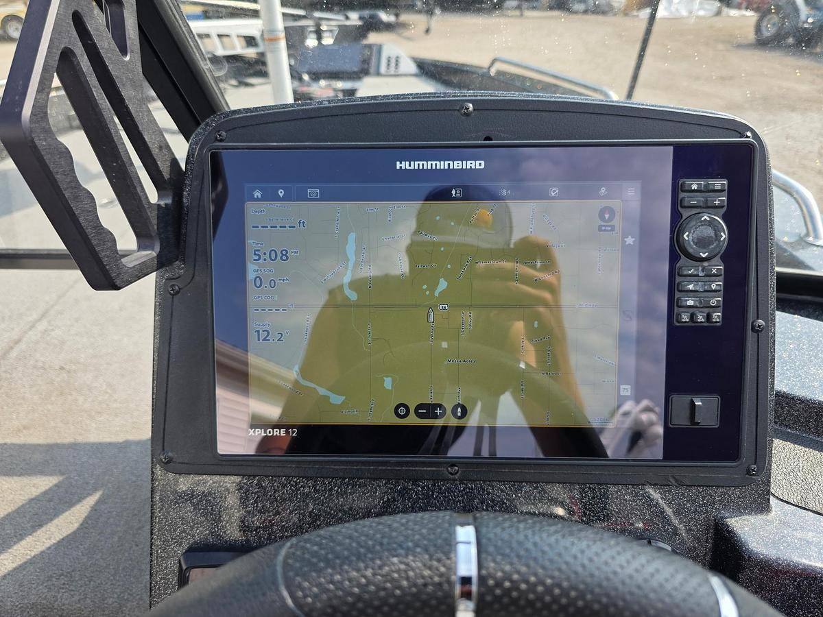 Used 2023 Caymas DV 22