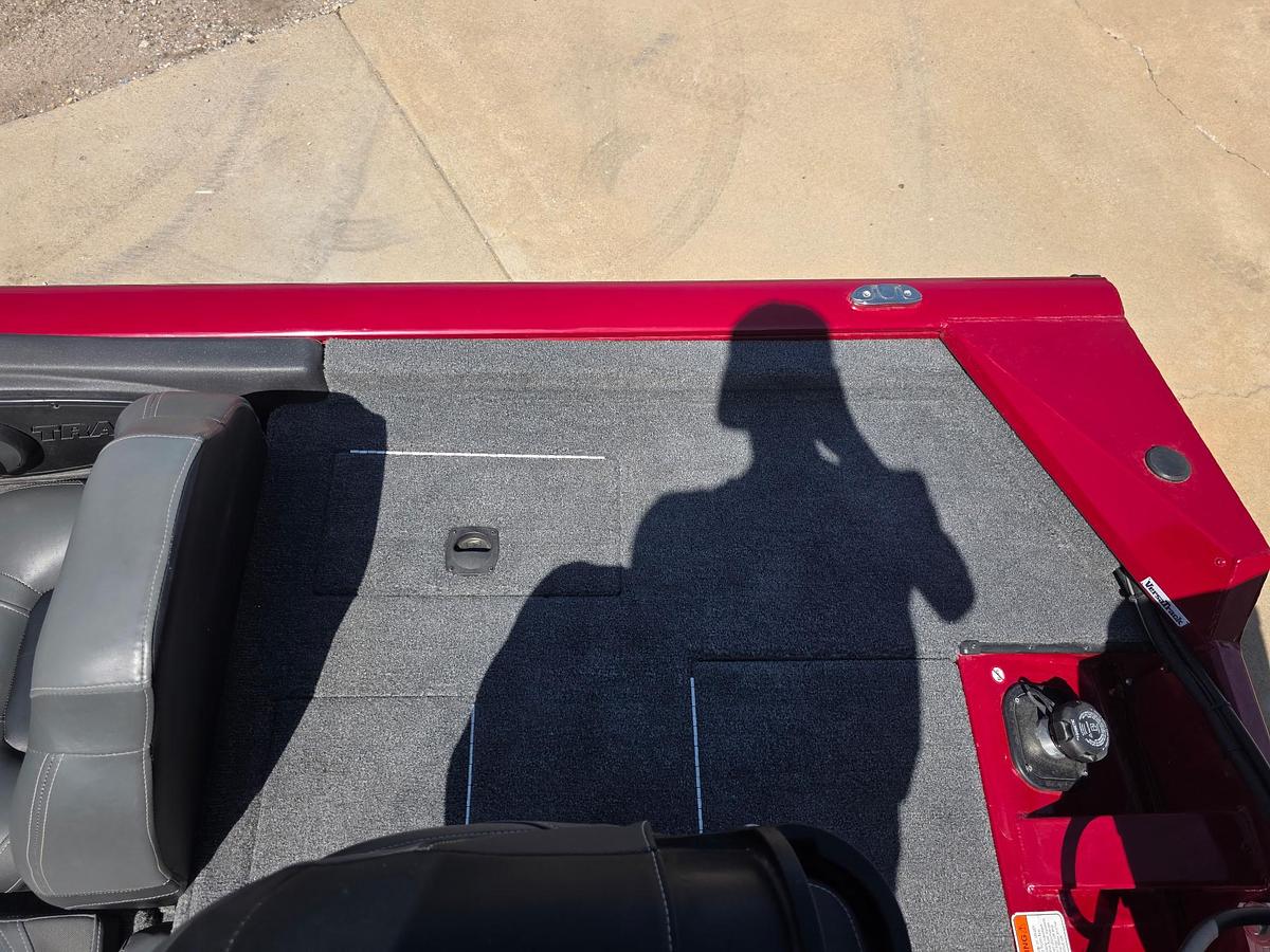 Used 2024 Bass Tracker Pro Team 175