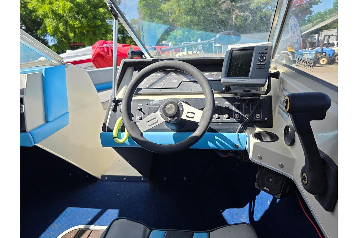 Used 1987 Wellcraft 180 Classic
