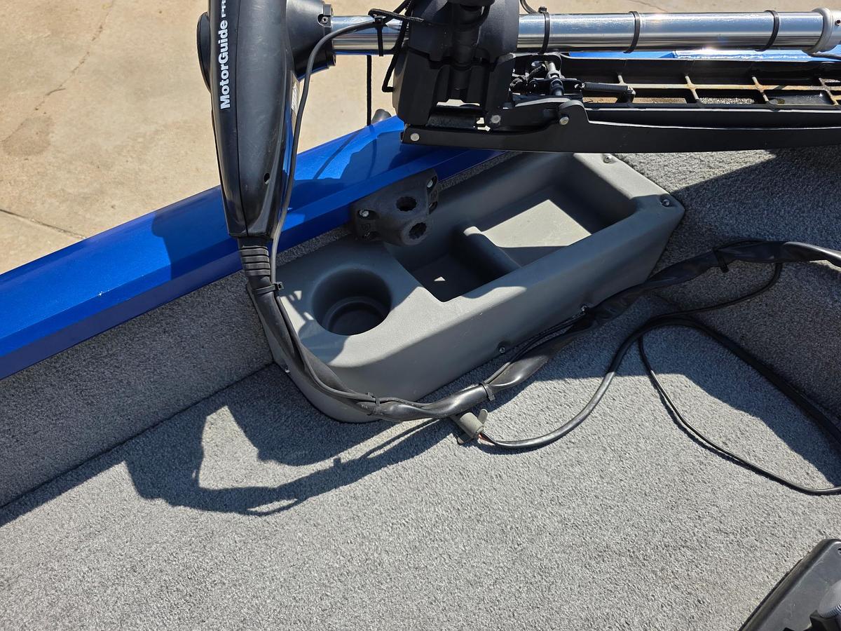 Used 2011 Tracker Pro Crappie 175