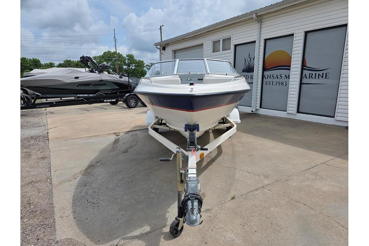 Used 2004 Bayliner 195 Capri