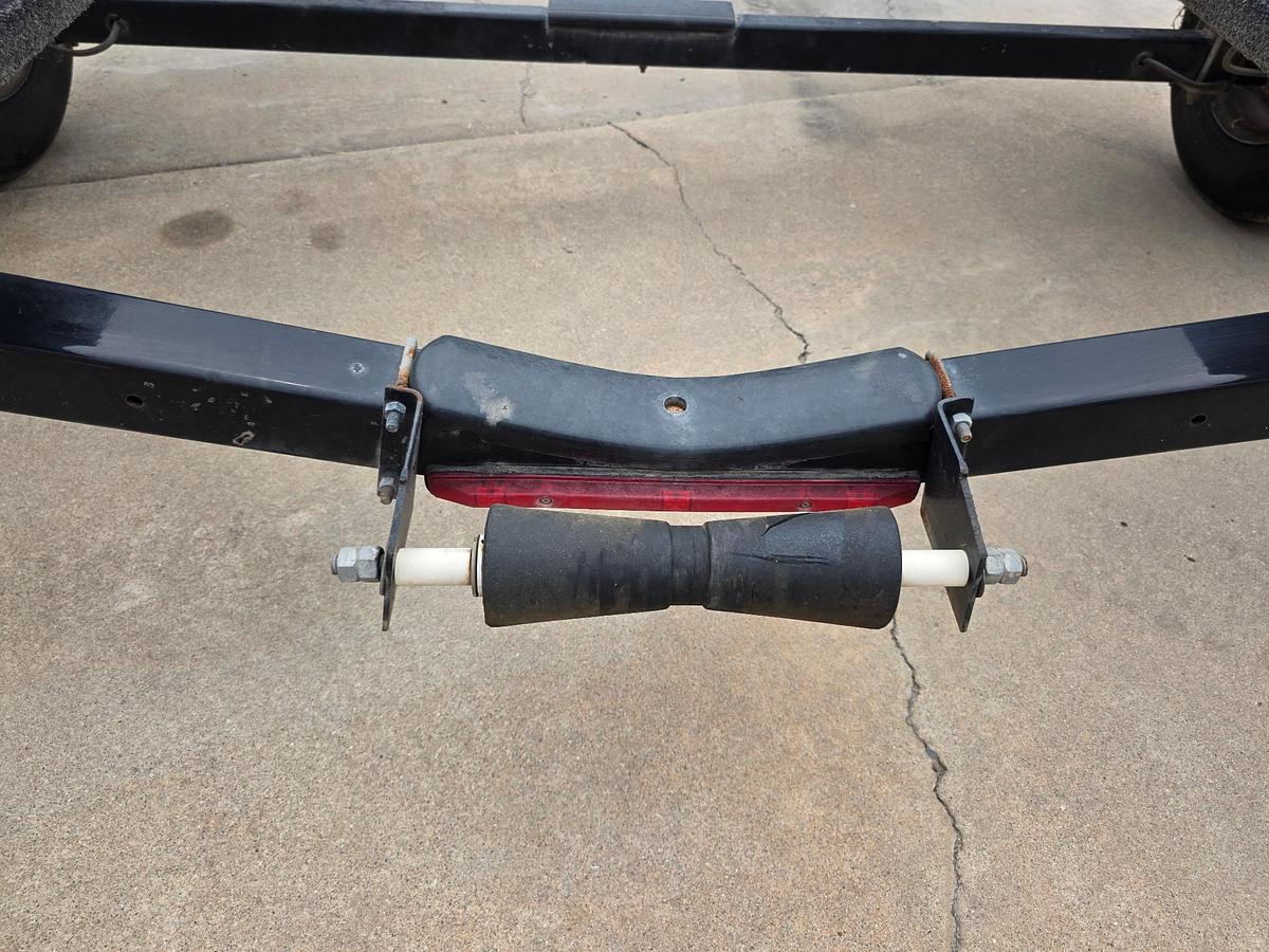 Used 2013 Shoreland'r Single axle
