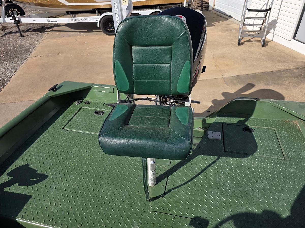 Used 2003 Lowe Roughneck