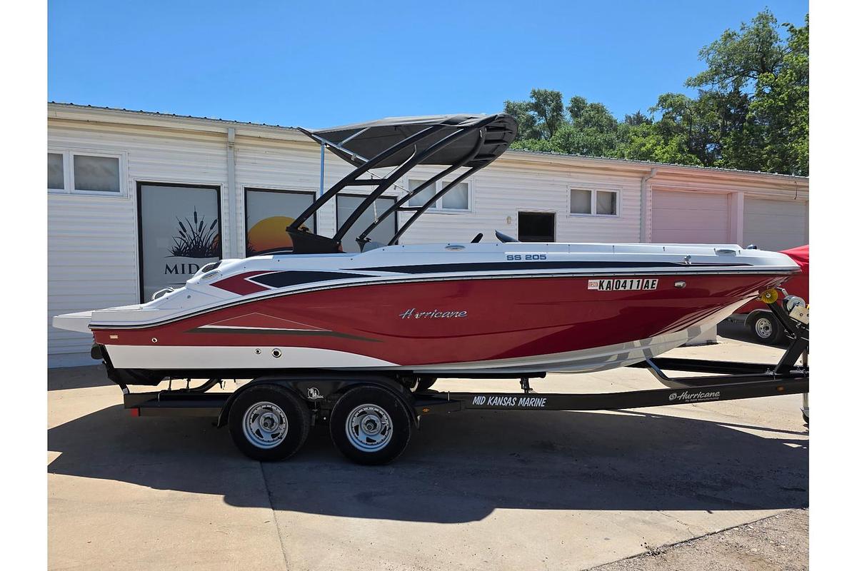 Used 2023 Hurricane SS 205