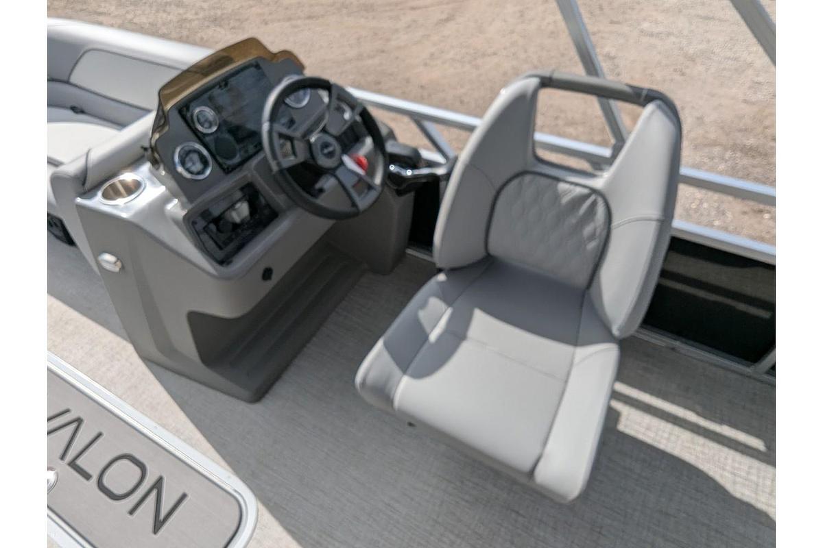 2026 Avalon 2385 Venture 85 Versatile Rear Bench