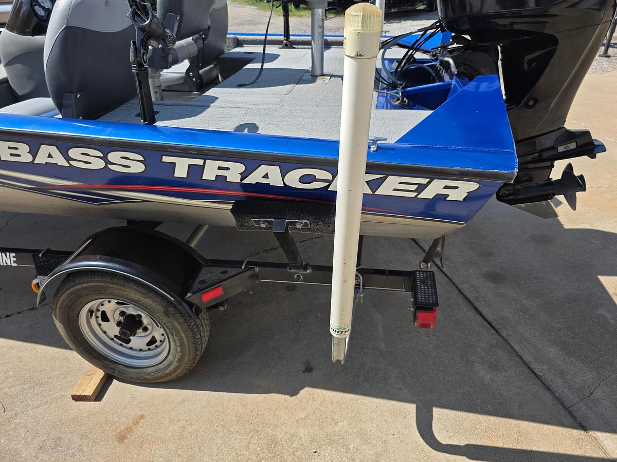 Used 2011 Tracker Pro Crappie 175