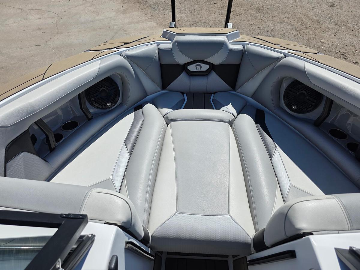 Used 2022 Centurion RI 230