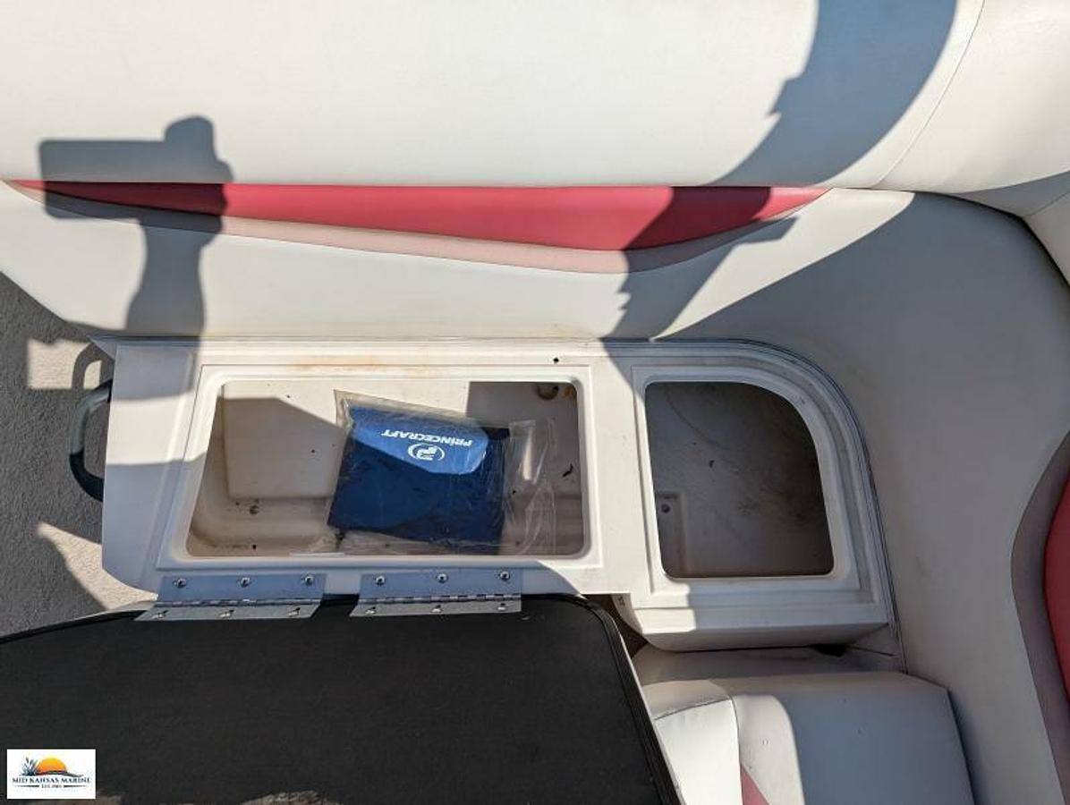 Used 2007 Princecraft Vision 23 Tritoon