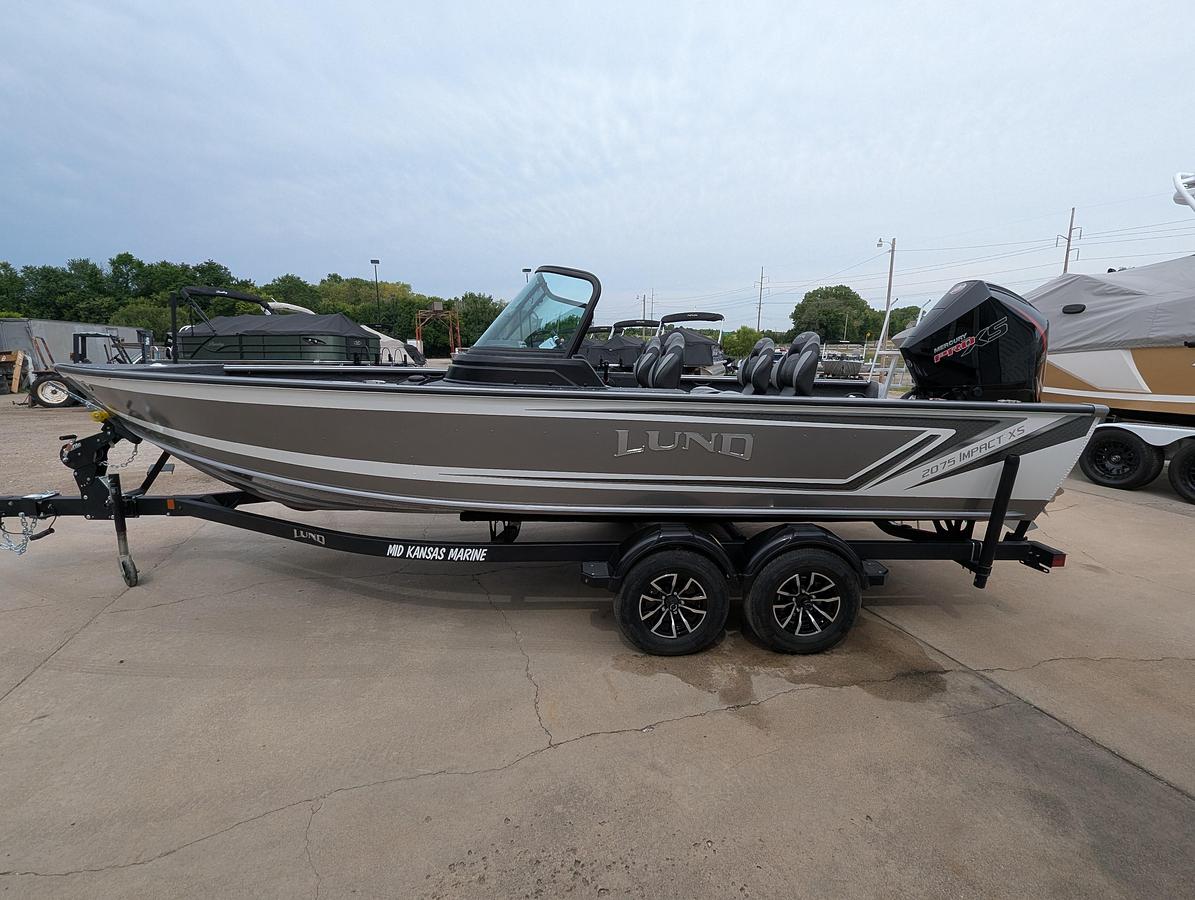 2027 Lund 2075 Impact XS Sport
