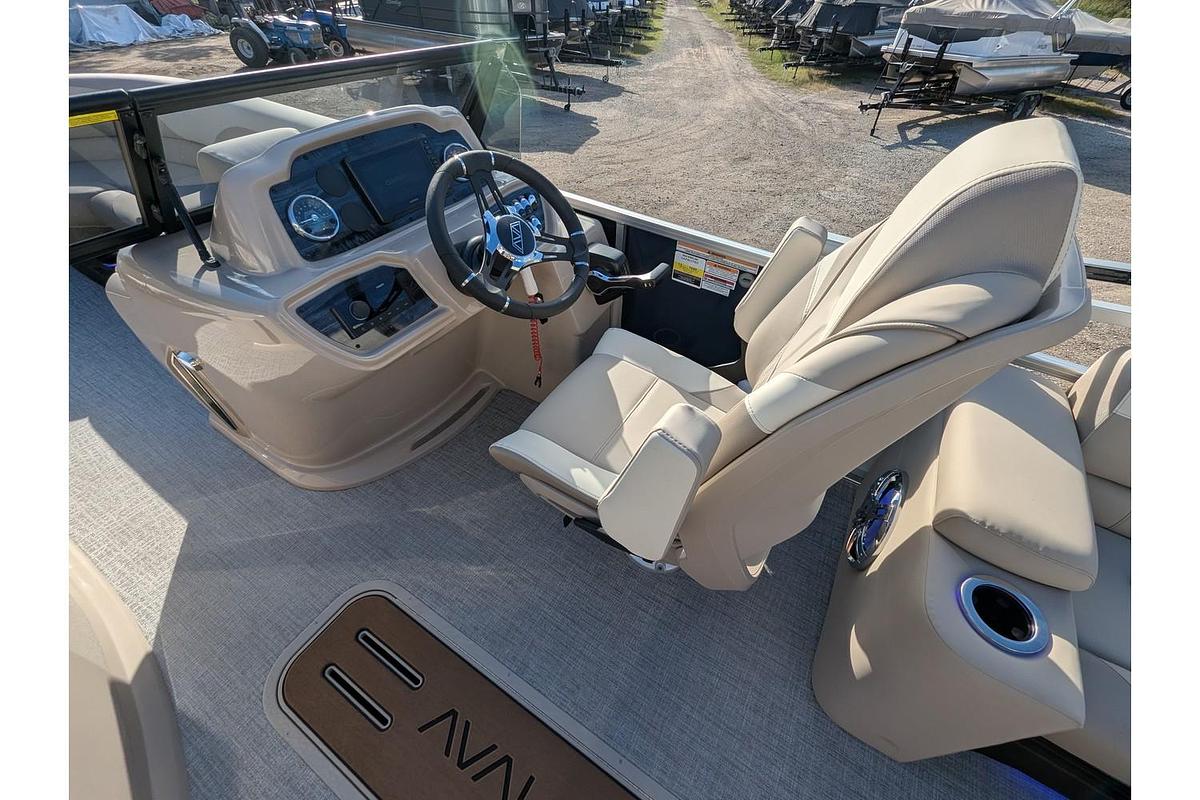 2026 Avalon 2385 LSZ Elite Windshield