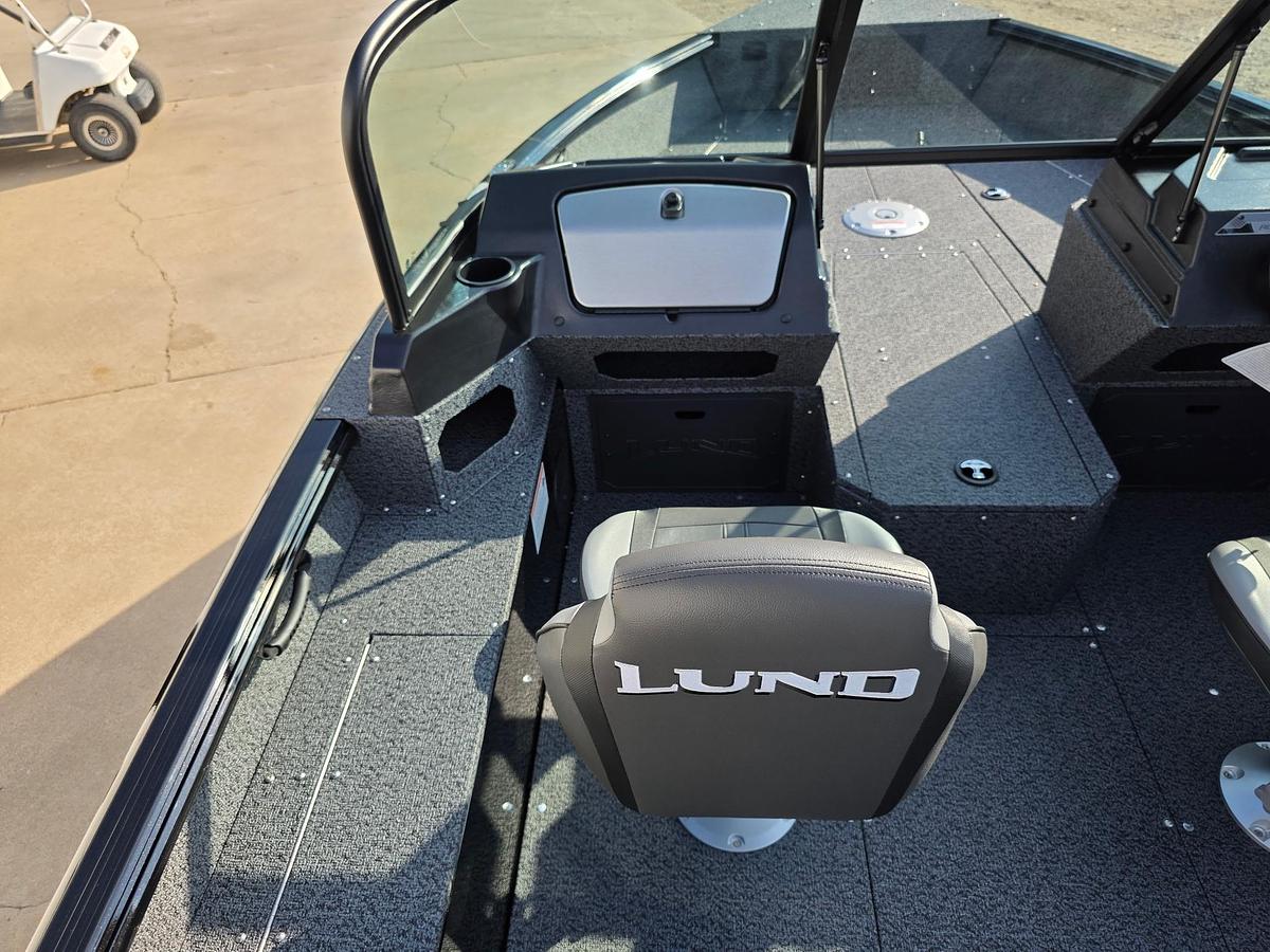2027 Lund 1700 Adventure Sport