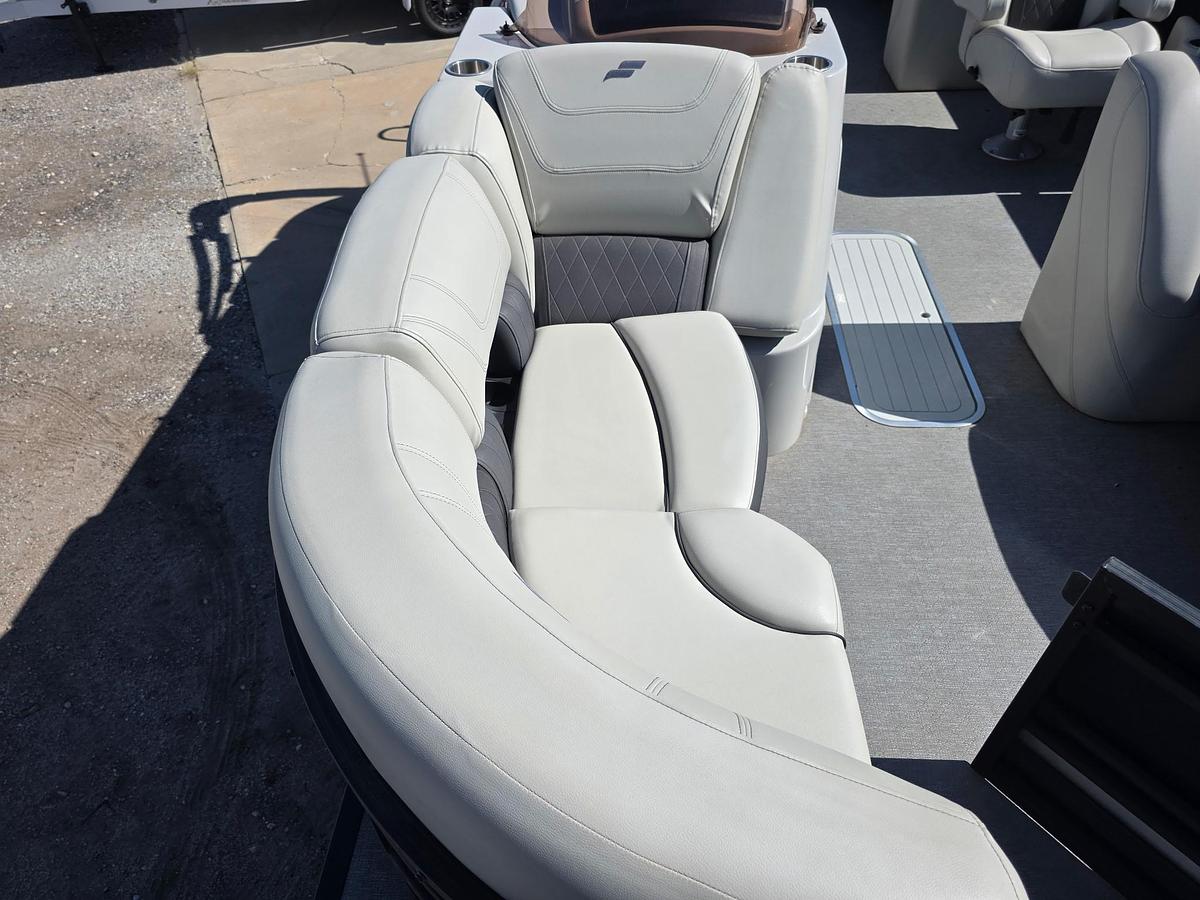 Used 2021 Starcraft SLS 3 Tritoon