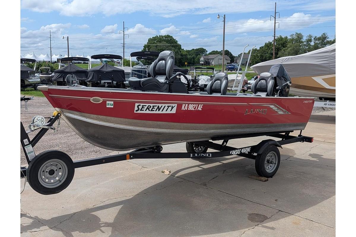 Used 2025 Lund 1400 Fury