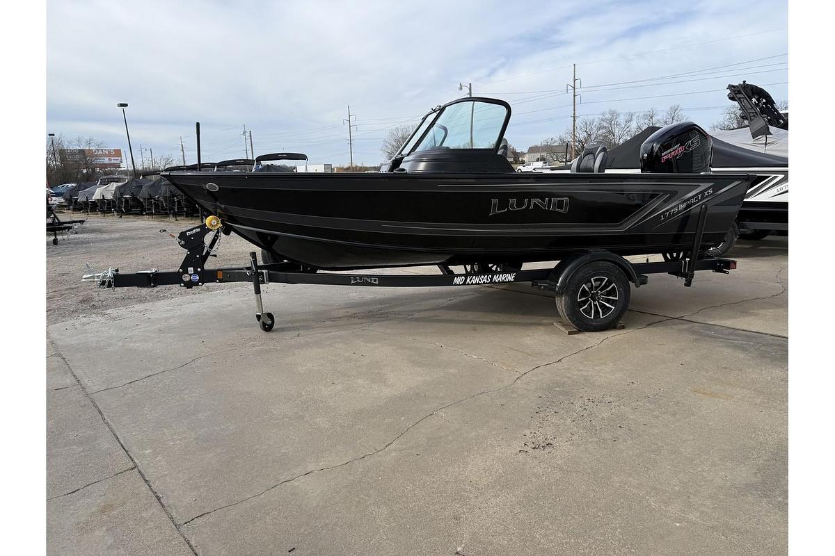 2026 Lund 1775 Impact XS